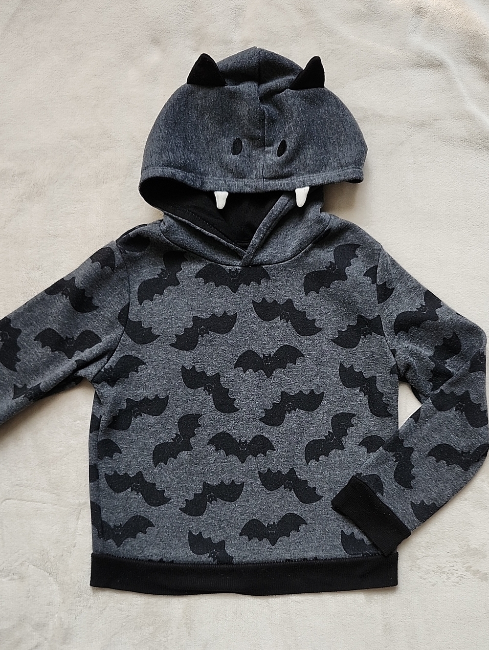 Way To Celebrate Halloween  Bat-Print Hooded Sweatshirt with Ears, 5T